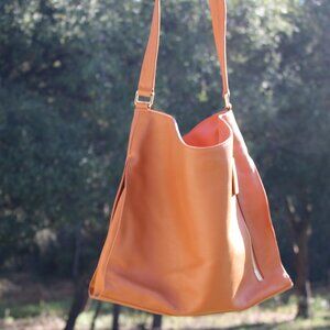 NEW LEATHER TOTE LE MONDE FLORENCE SLOUCH HOBO SHOULDER CARMEL